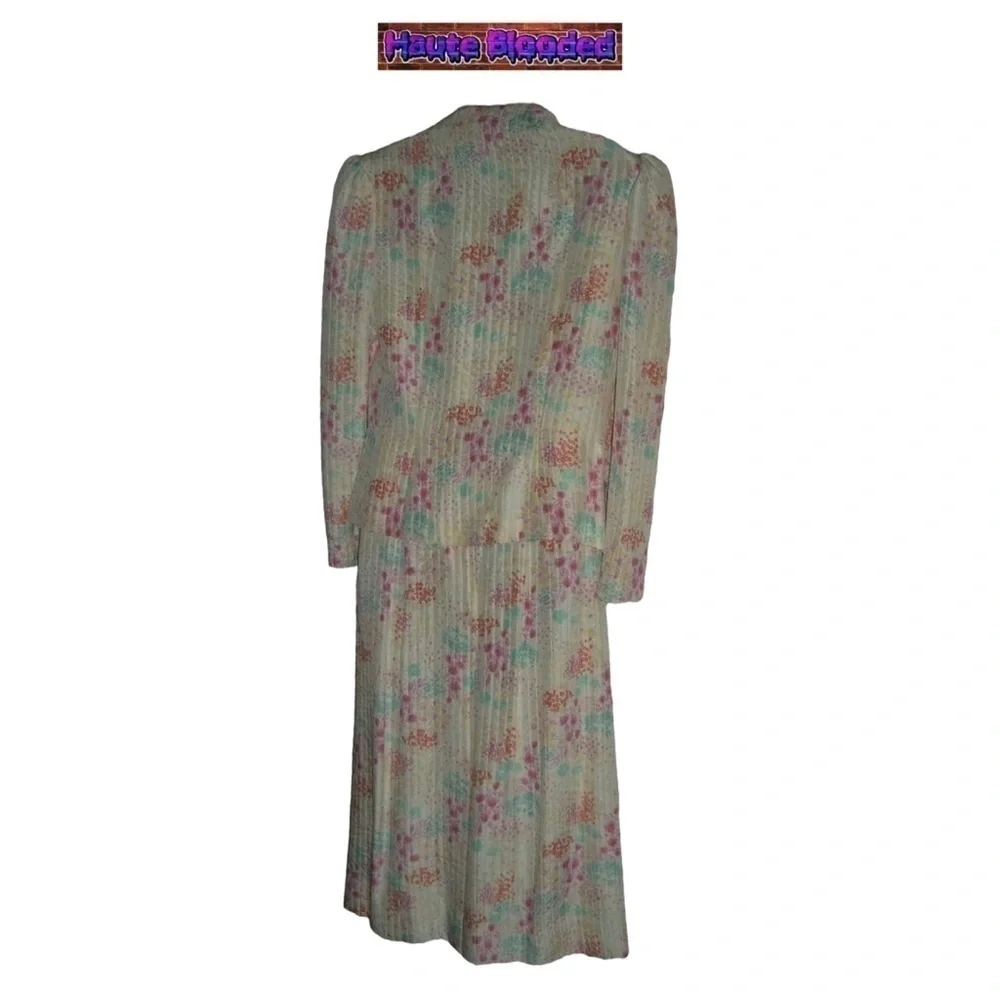 Vintage 70's 80's Icinoo Silk Floral Cottagecore Floral Blouse Skirt Outfit Boho
